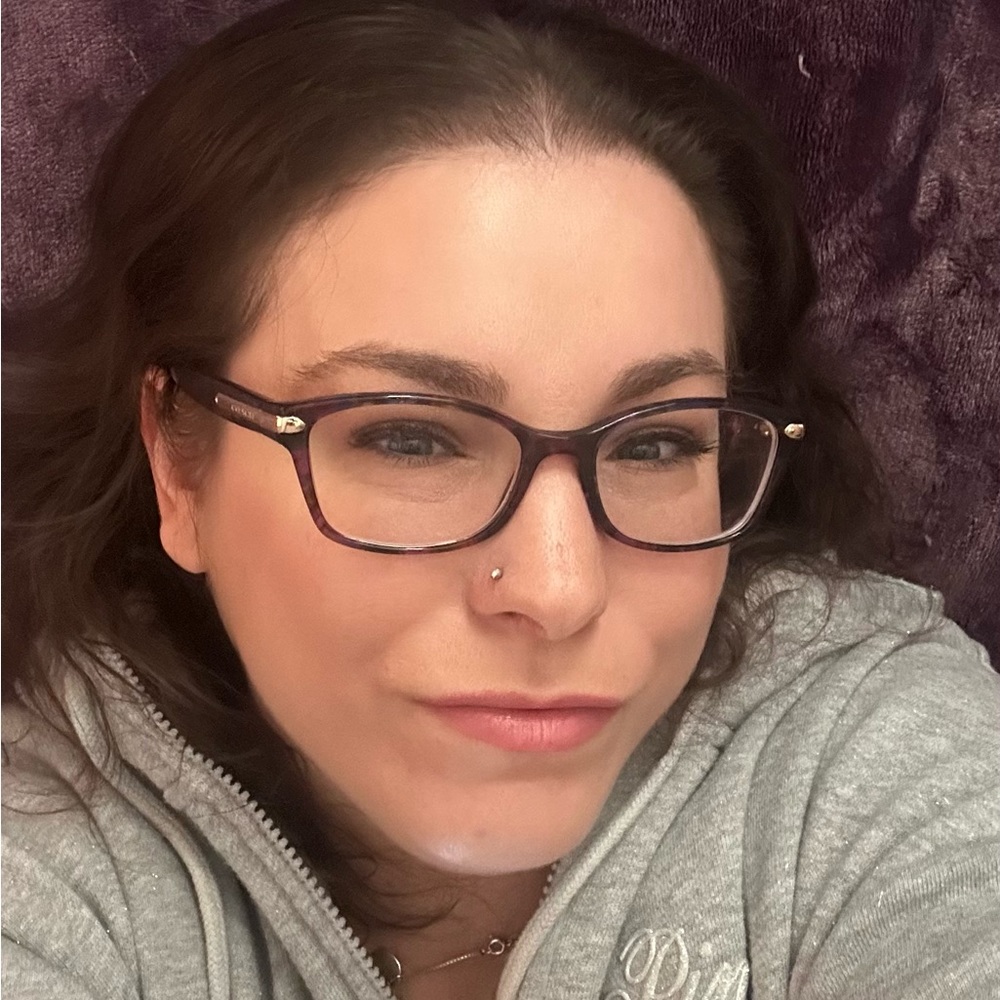 Meet your Posher, Robin